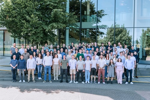 1.1-LauraFotostudio-A80A2318-Ixonteamkopie